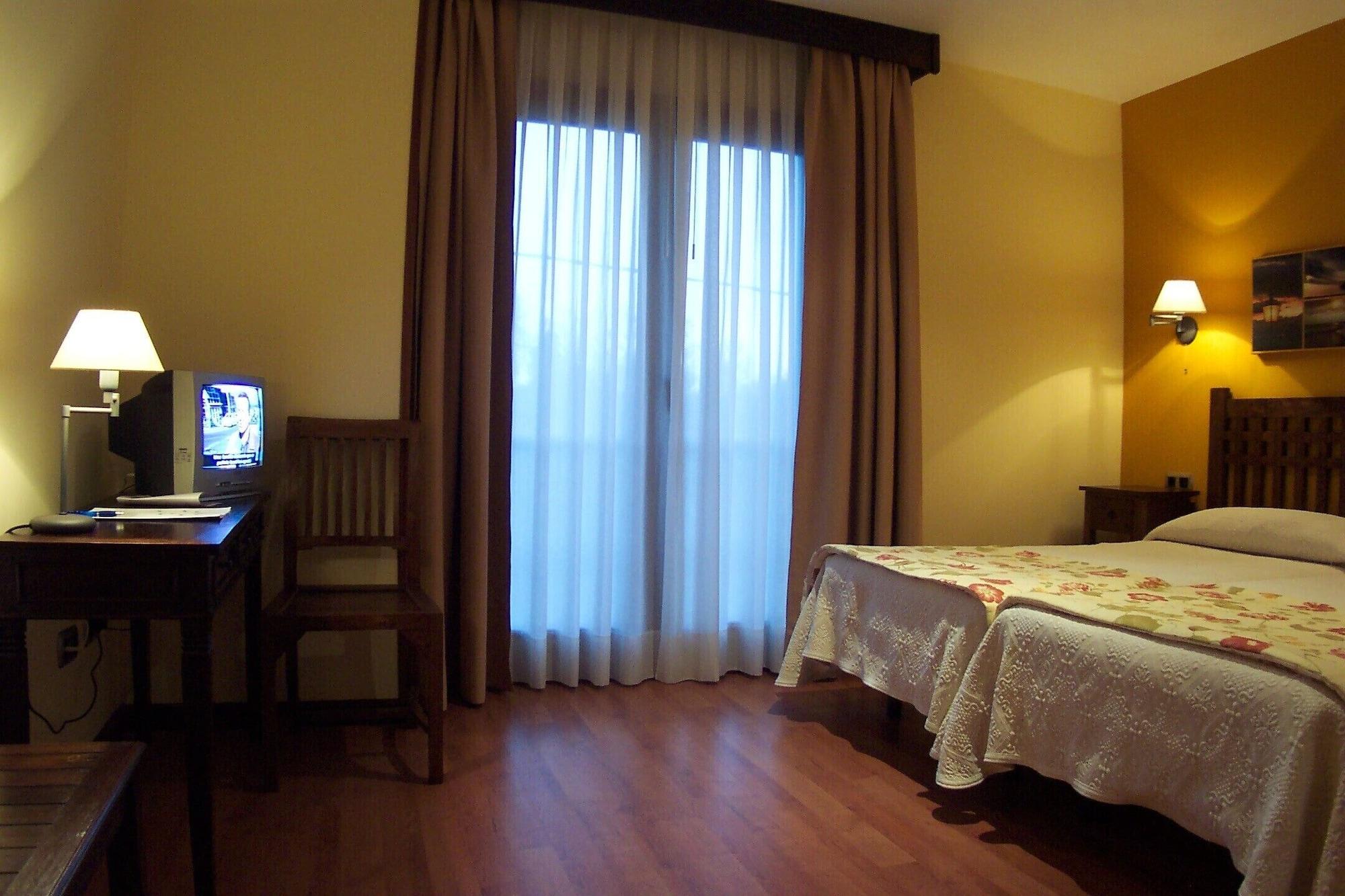 Hotel Bufon De Arenillas Vidiago Bagian luar foto
