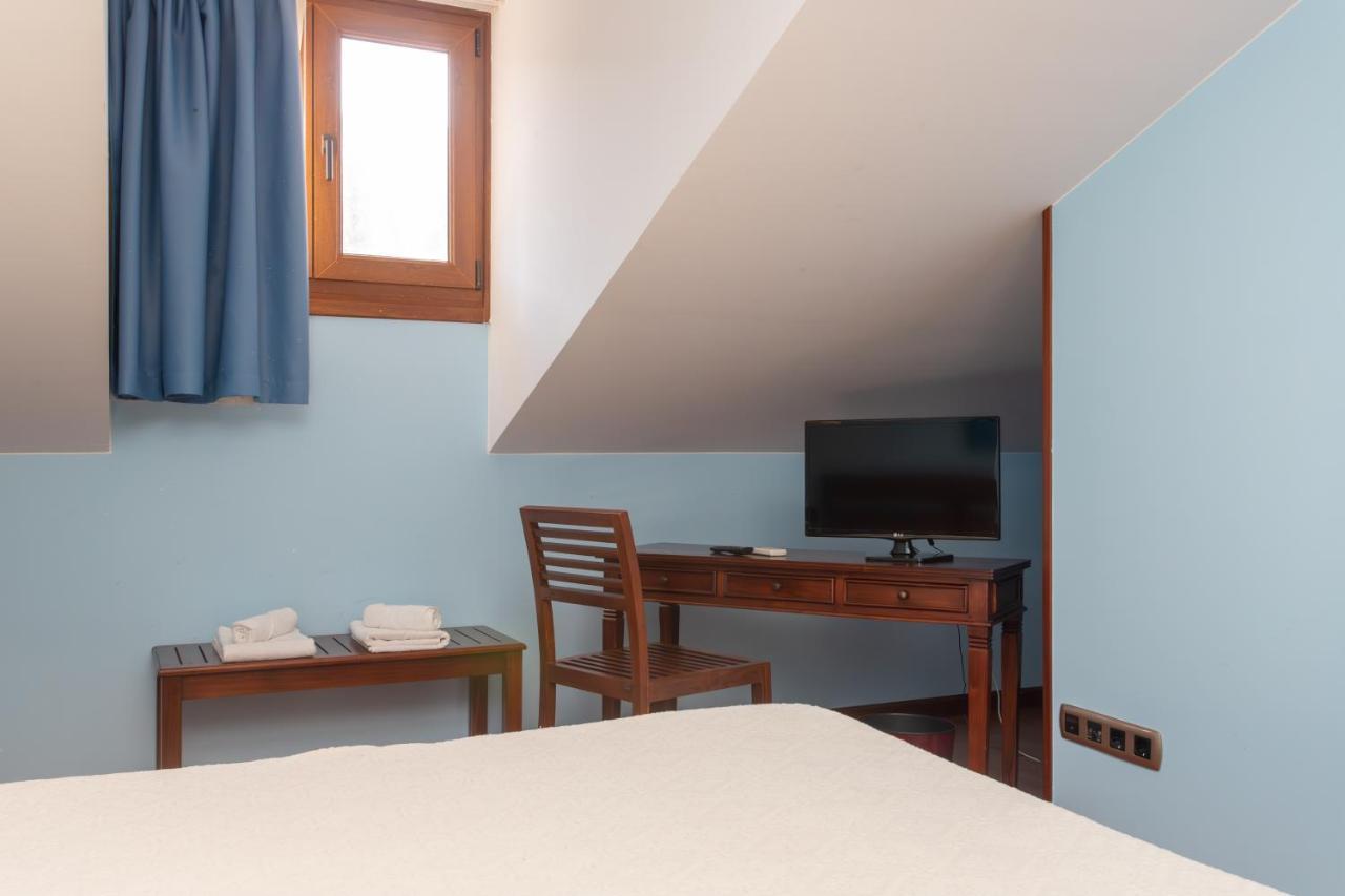 Hotel Bufon De Arenillas Vidiago Bagian luar foto