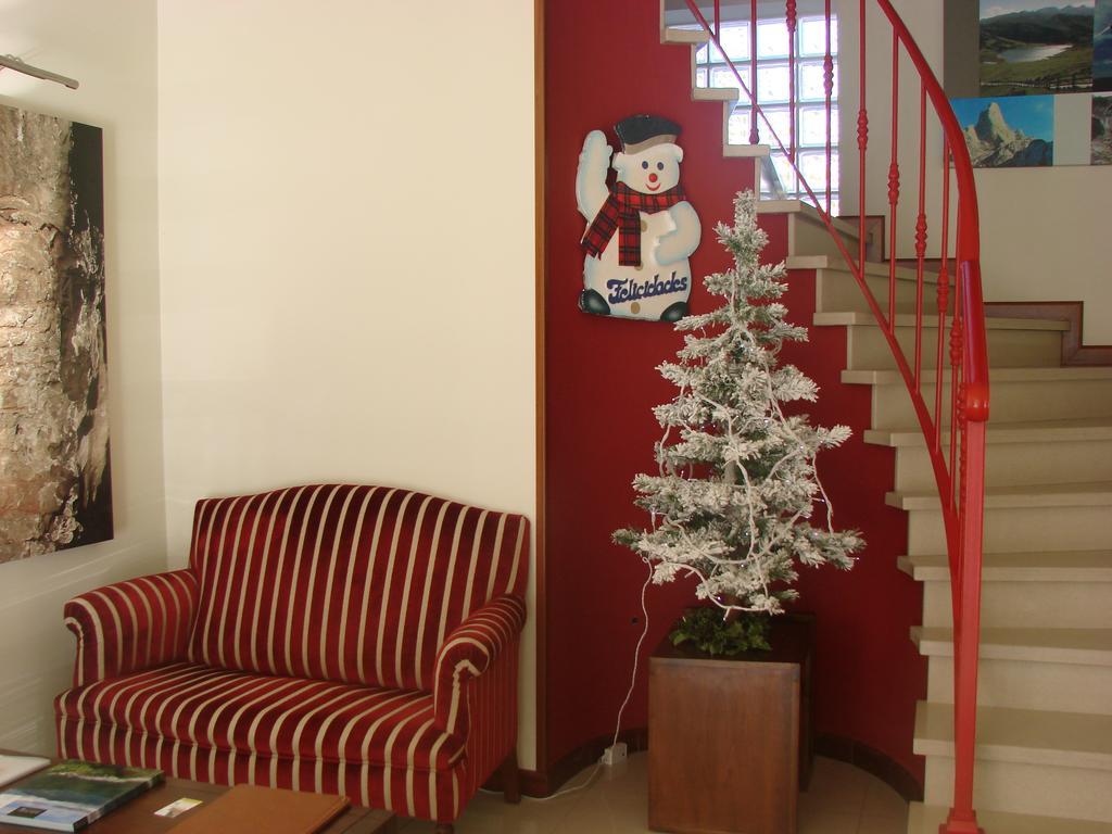Hotel Bufon De Arenillas Vidiago Bagian luar foto